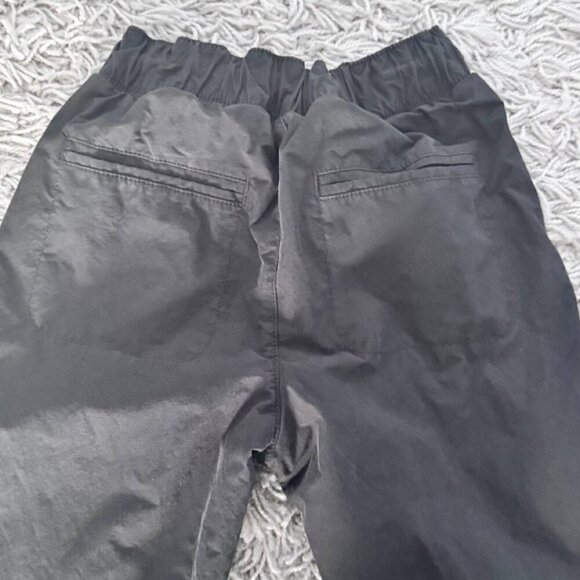 CAT&JACK Boy’s Double-Layered Water-Resistant Pants – Size 8 - Picture 6 of 7